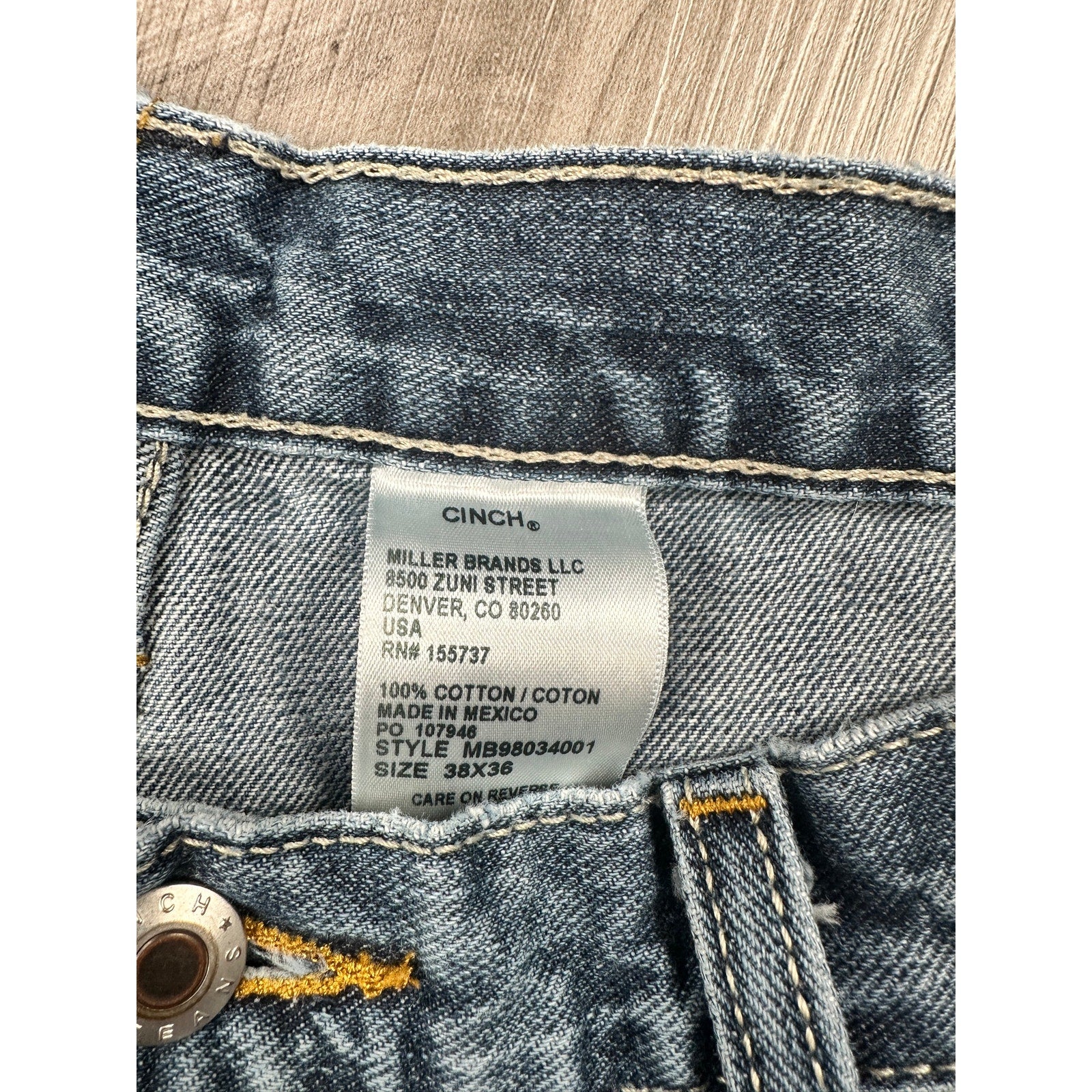Cinch Silver Label Straight Leg Jeans in Blue — Size 38x36 // Preowned