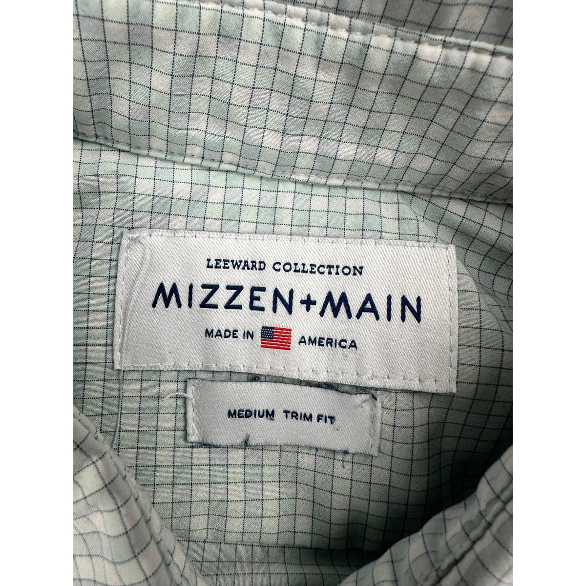 Mizzen+Main Leeward Collection Performance Plaid Trim Fit Long Sleeve Shirt — Size Medium // Preowned