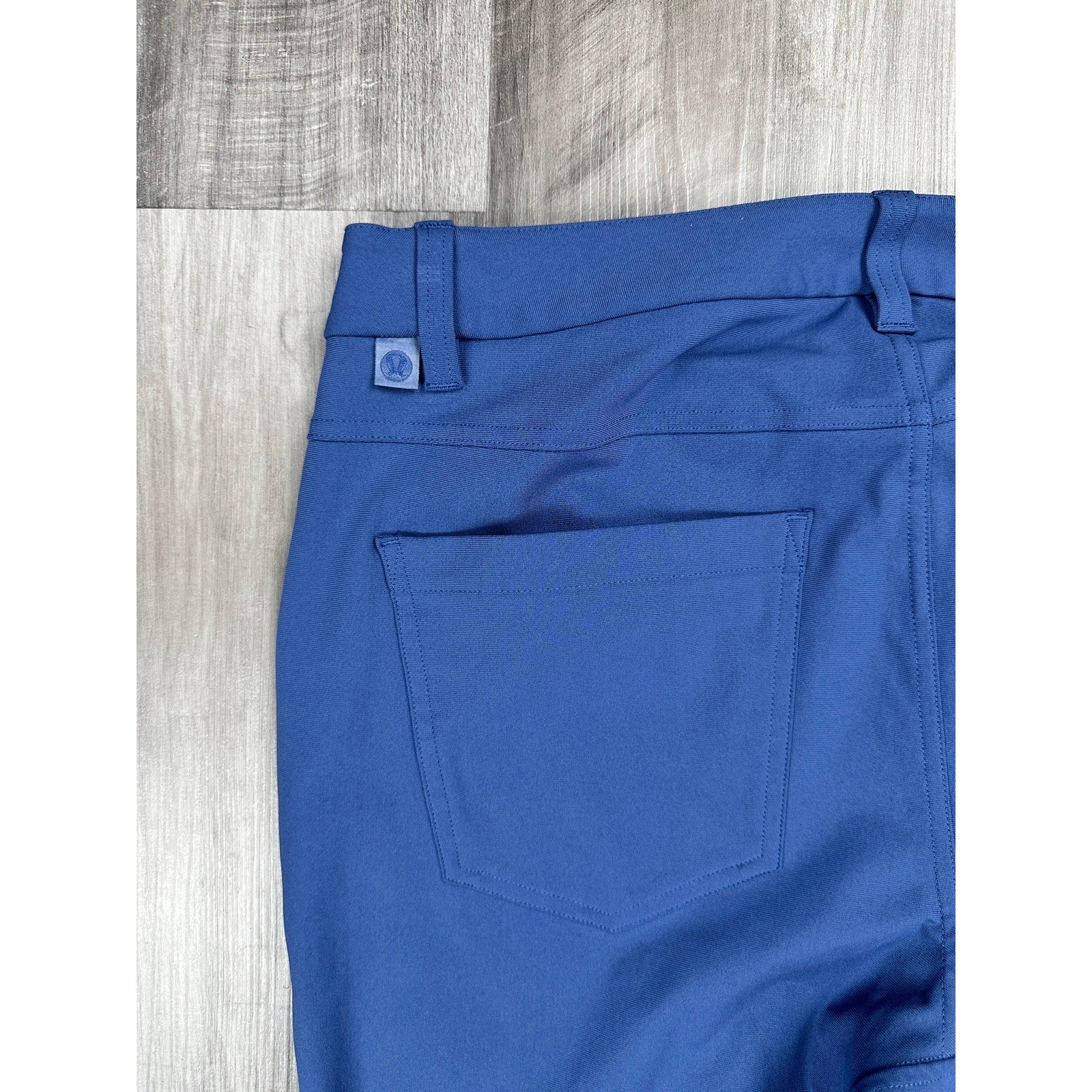 Lululemon ABC Warpstreme Classic Fit 5 Pocket Pants in Blue — Size 31 // Preowned