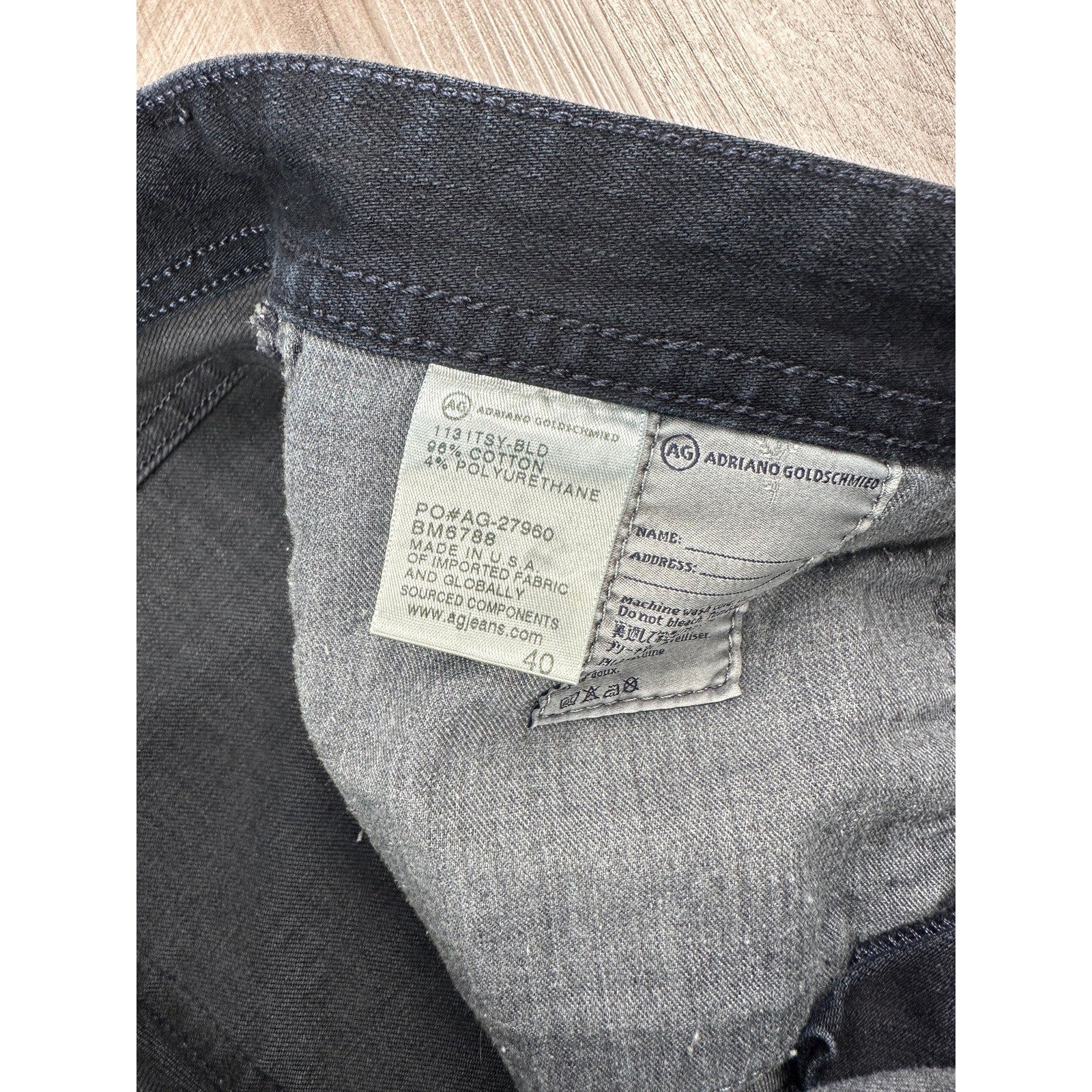 AG Adriano Goldschmied The Matchbox Slim Straight Jeans in Dark Blue Stone Wash — Size 40 // Preowned