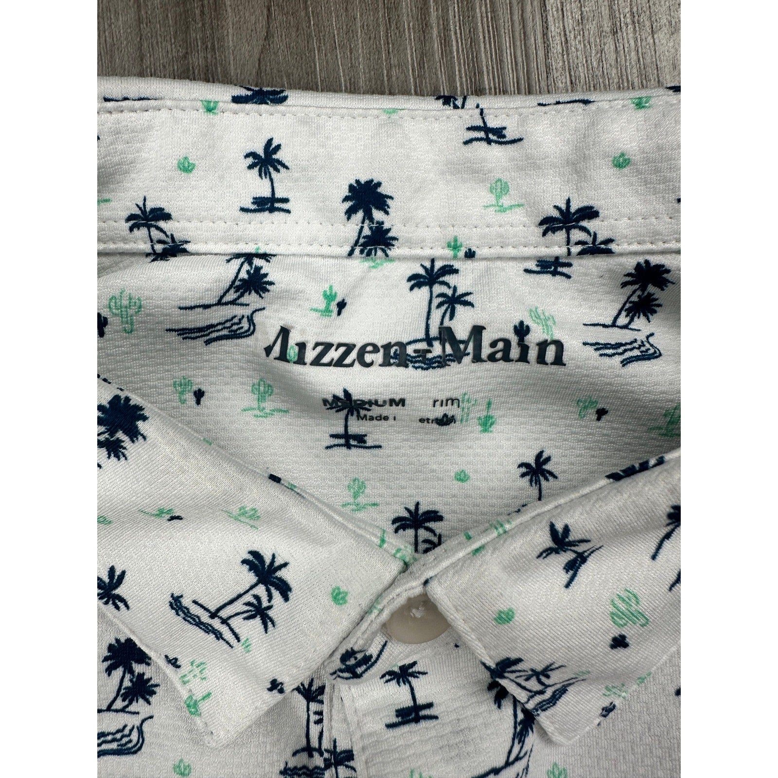 Mizzen+Main Desert Oasis Cactus Palms Performance Trim Polo in White, Navy and Green — Size Medium // Preowned