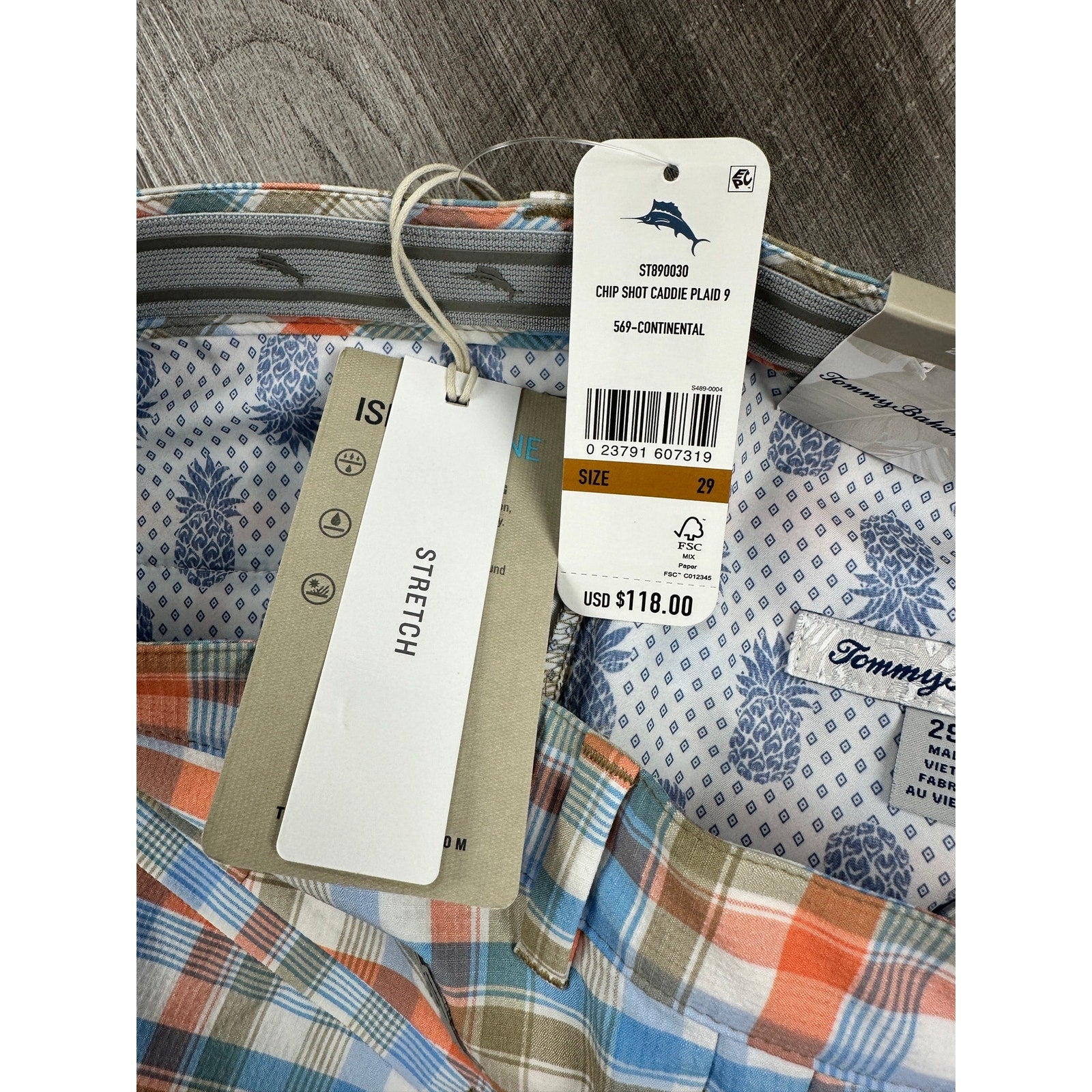 Tommy Bahama Chip Shot Caddie Plaid Golf Shorts in Continental — Size 29