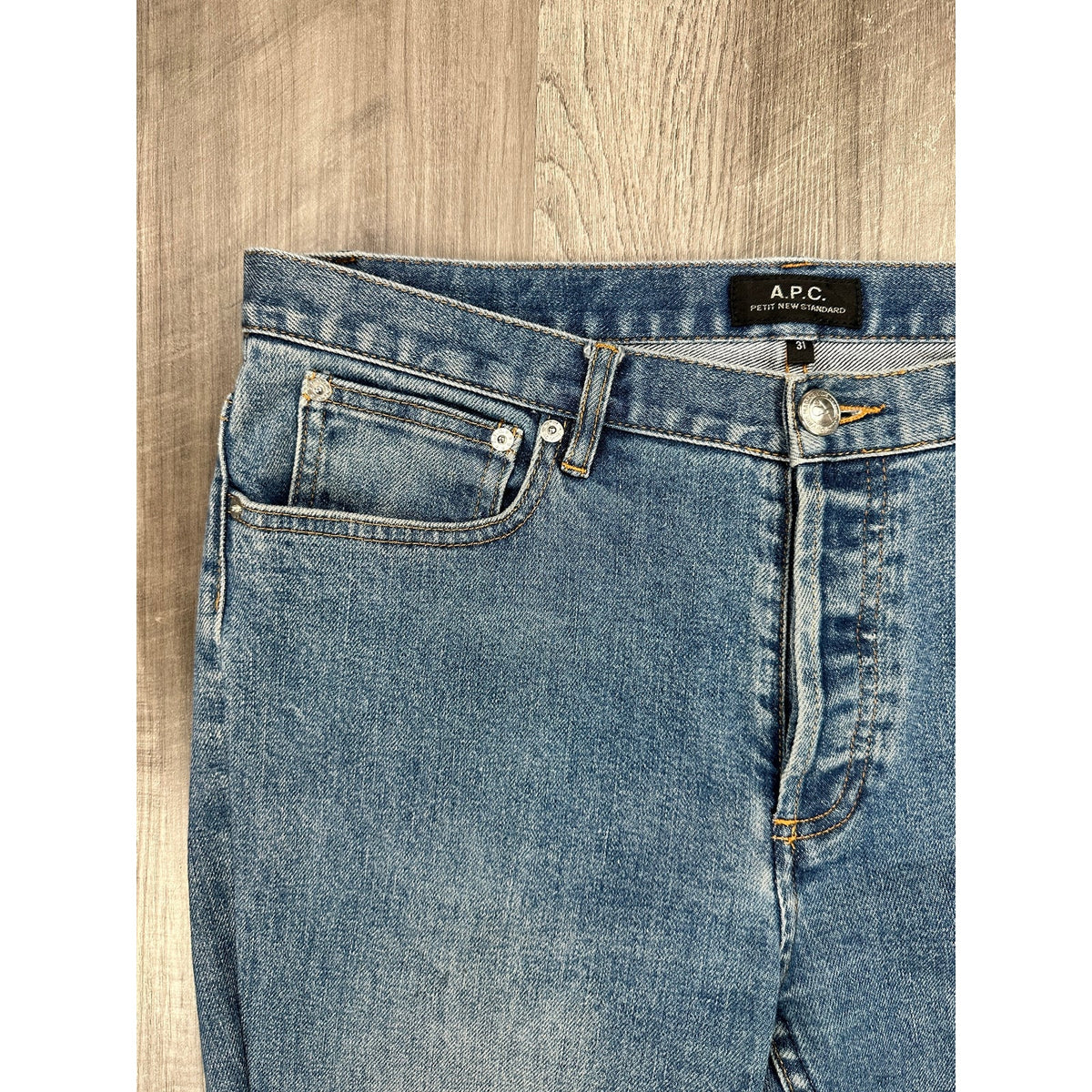 A.P.C. Petit New Standard Modern Slim Straight Jeans — Size 31 // Preowned