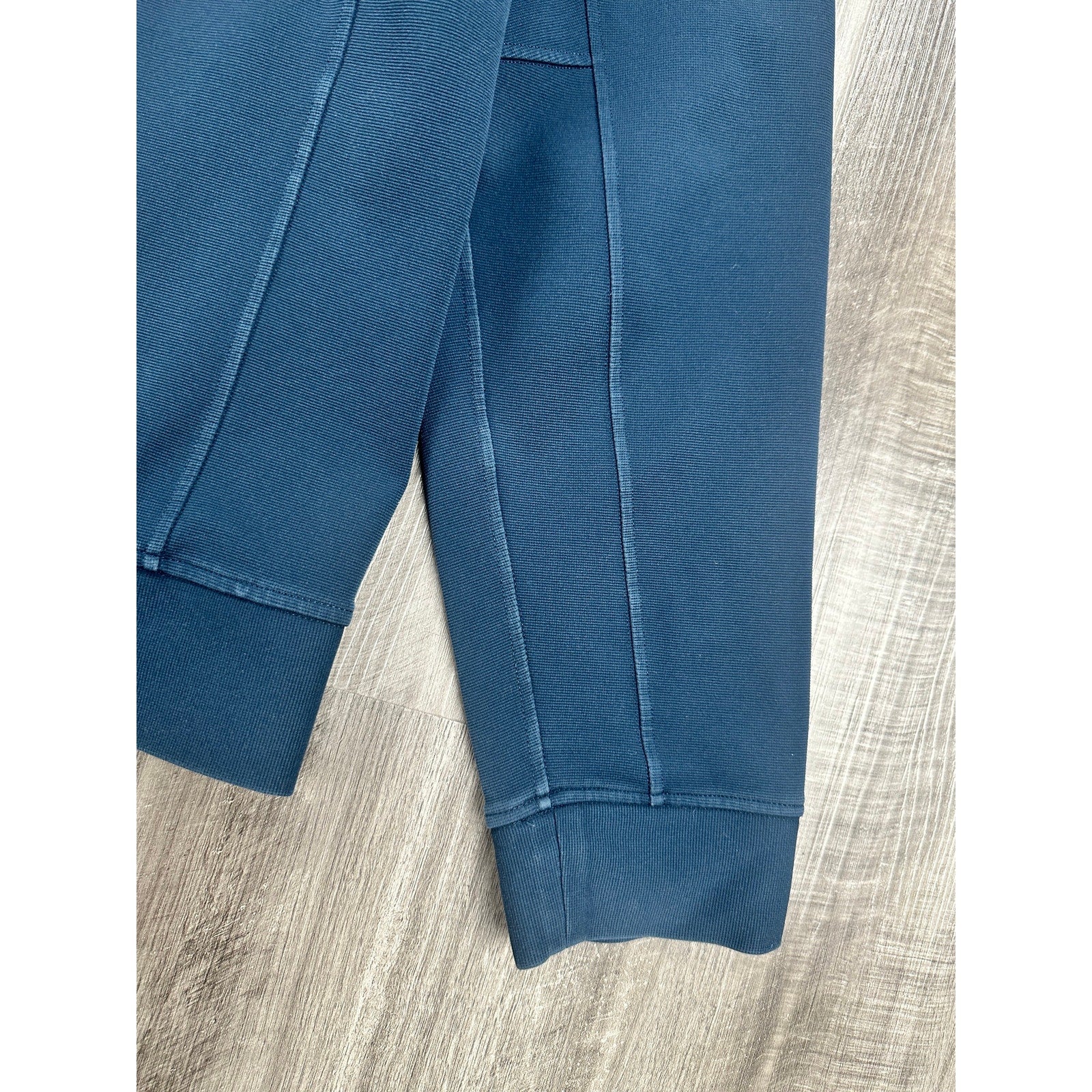 Lululemon Sojourn Warpstreme Full Zip Track Jacket in Navy — Size XL // Preowned