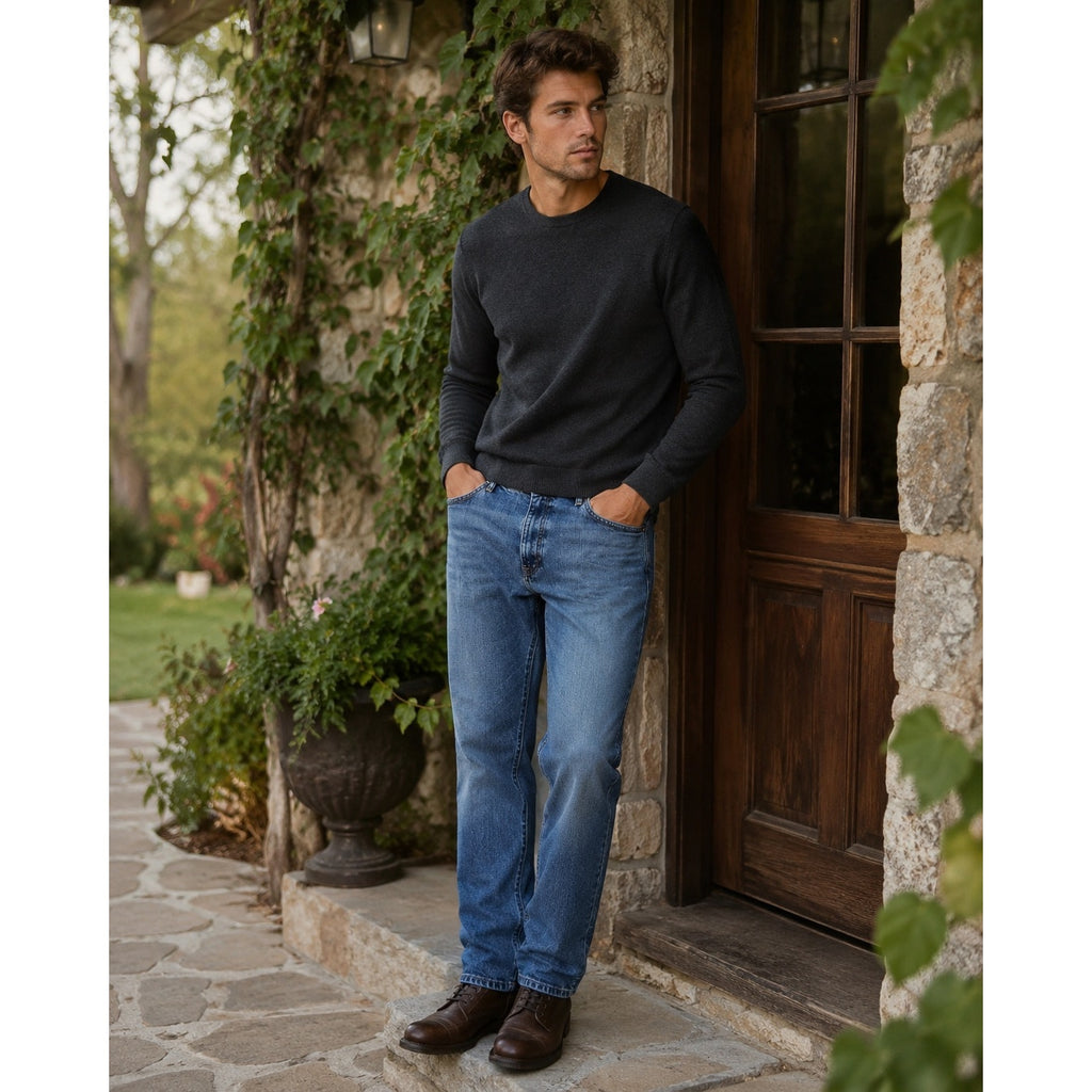34 Heritage Charisma Relaxed Straight Jeans in Blue — Size 42x34 // Preowned