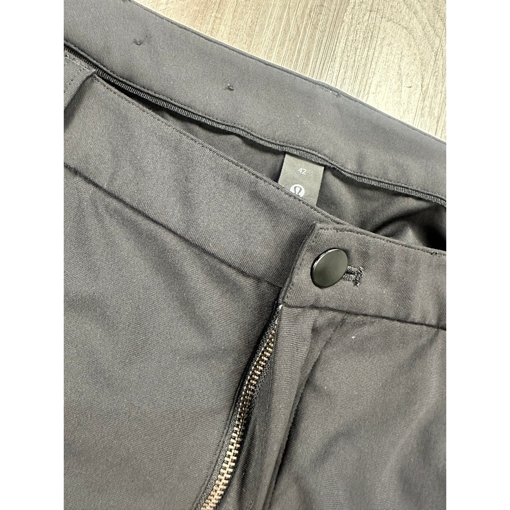 Lululemon ABC Slim Fit Warpstreme 5 Pocket Pants in Black — Size 42 // Preowned