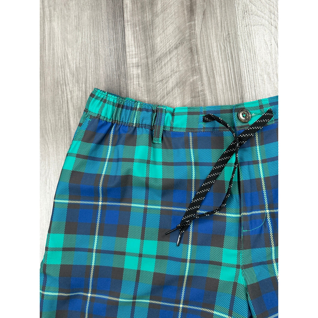 Chubbies Performance Everywhere 6-Inch Hybrid Drawstring Shorts in Green Blue Brown Yellow Cream — Size 2XL // Preowned
