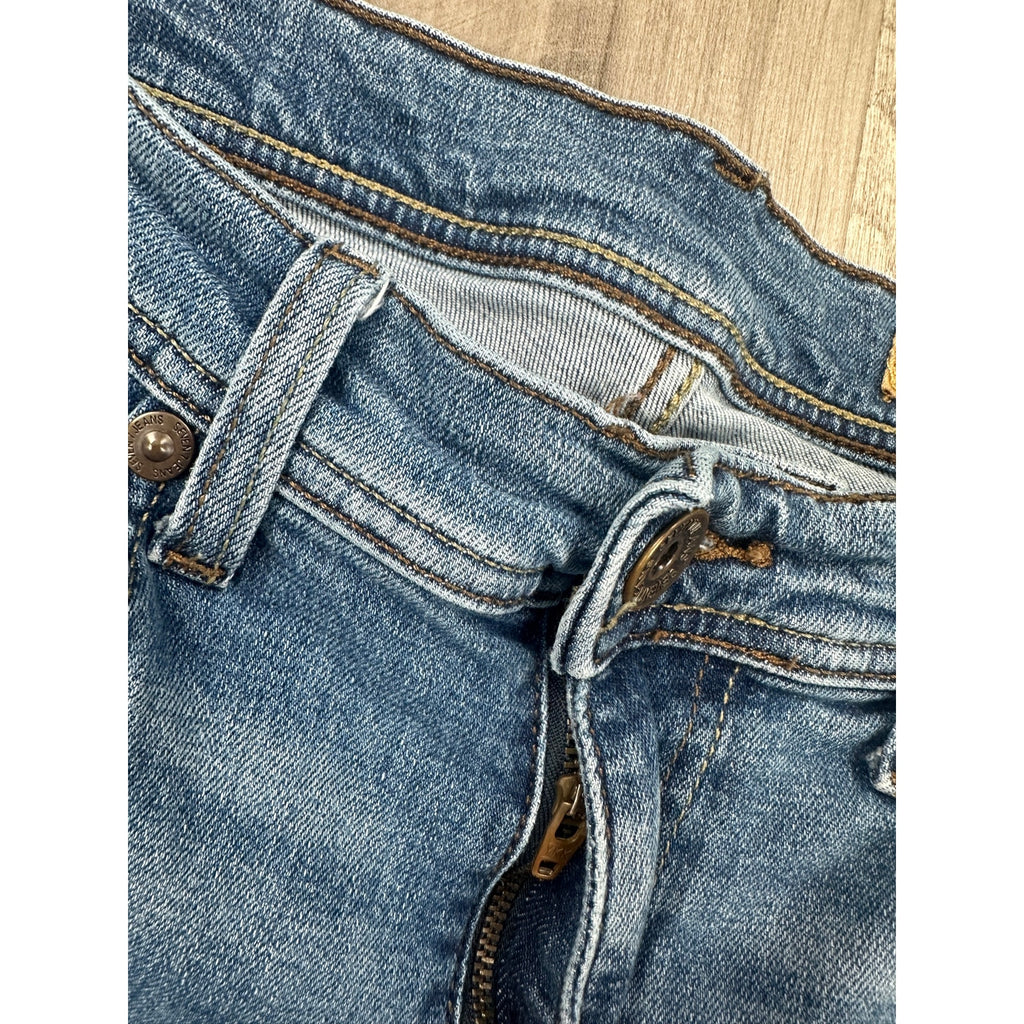 Seven7 Jean Co. Slim Straight Leg Premium Denim Jean in Light Wash — 32x32