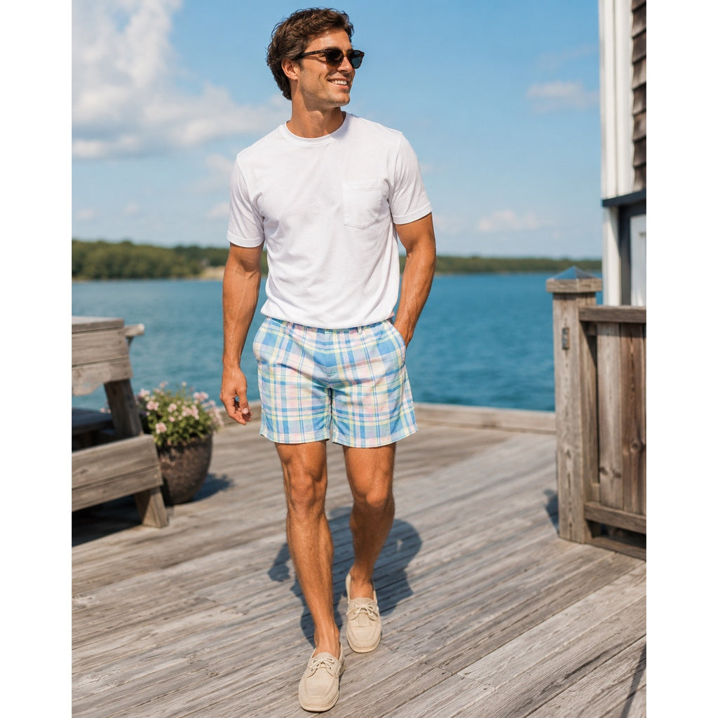 Chubbies Performance Everywhere 6-Inch Hybrid Drawstring Shorts in Light Blue Pink Yellow and White — Size 2XL // Preowned