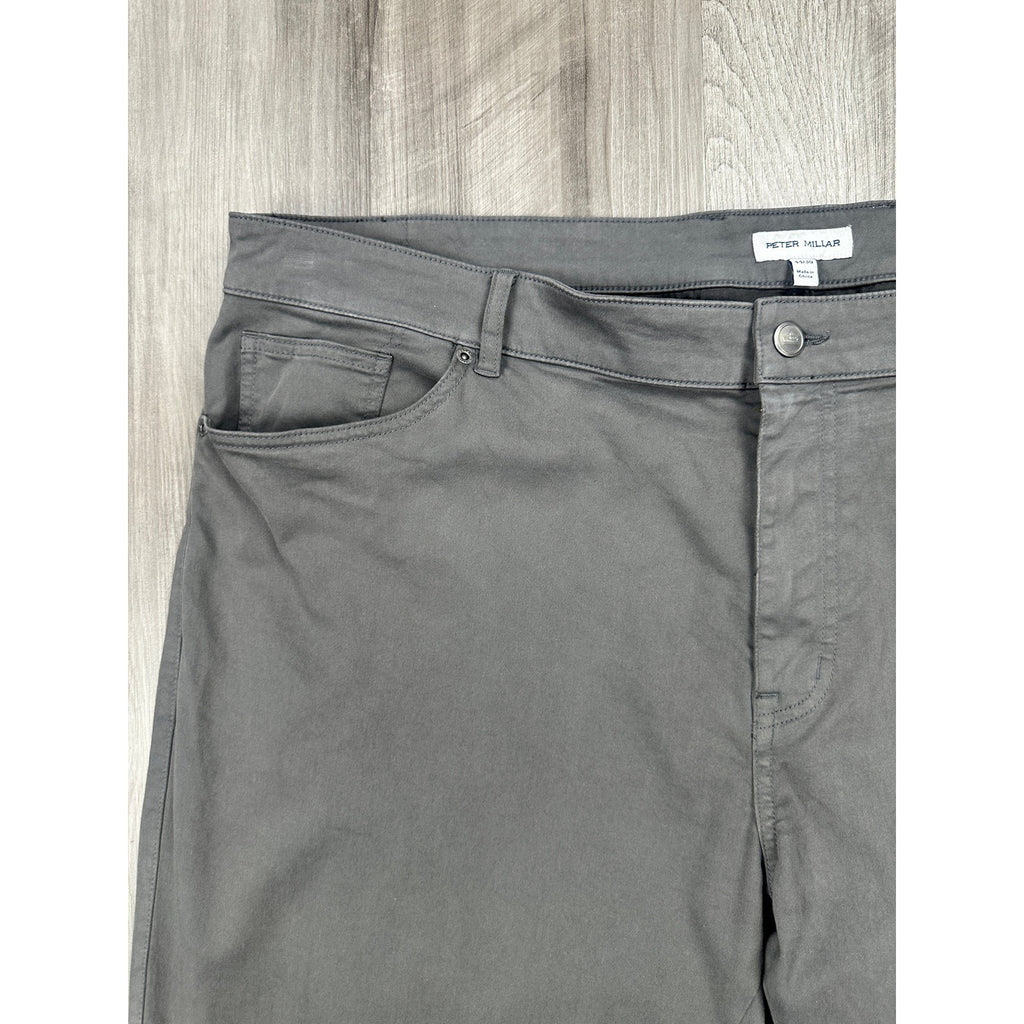 Peter Millar Signature Sateen Classic Fit 5 Pocket Pants in Gray — Size 44x30 // Preowned