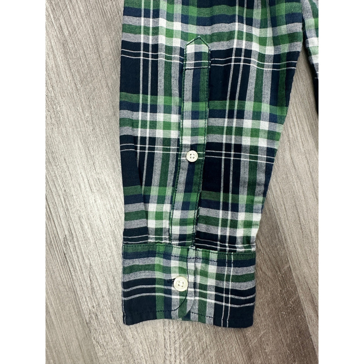Chubbies The Nutter Plaid Light Soft Cotton Flannel Long Sleeve Shirt — Size Small // Preowned