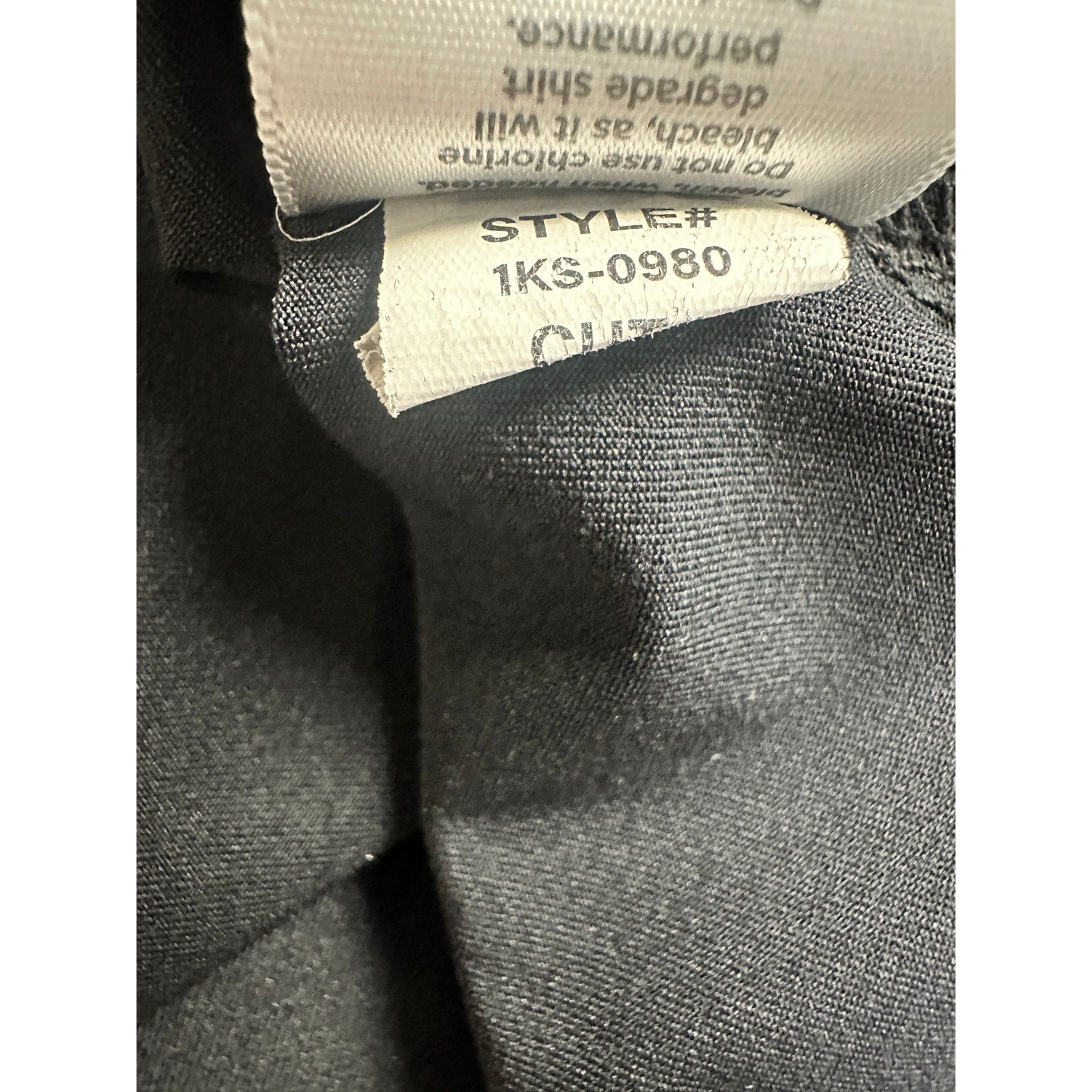 Mizzen+Main Black Solid Versa Trim Short Sleeve Polo in Black — Size Large // Preowned