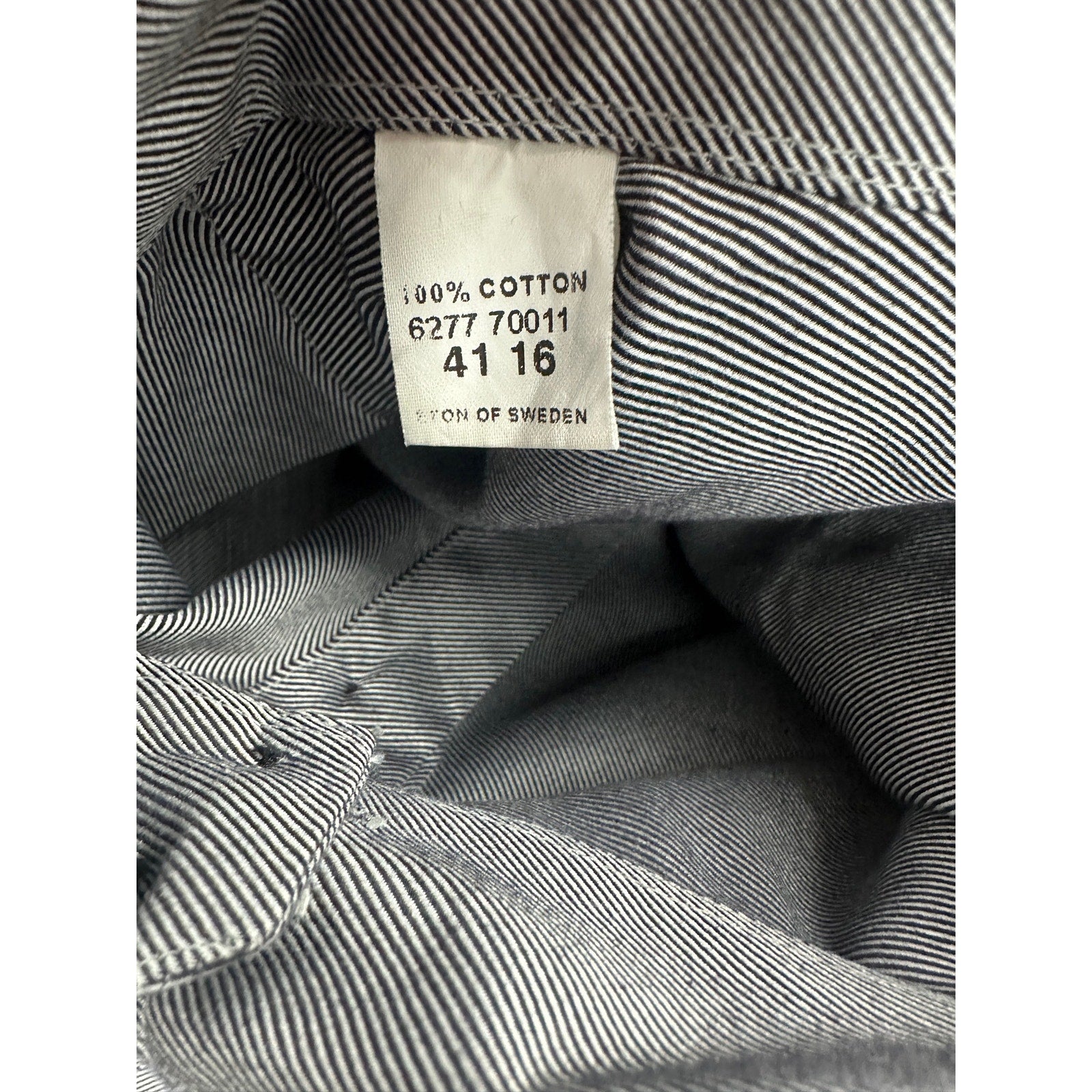 Eton Twill Weave Wrinkle Free Long Sleeve Button Down in Gray, Black — Size 16/41 (Large) // Preowned