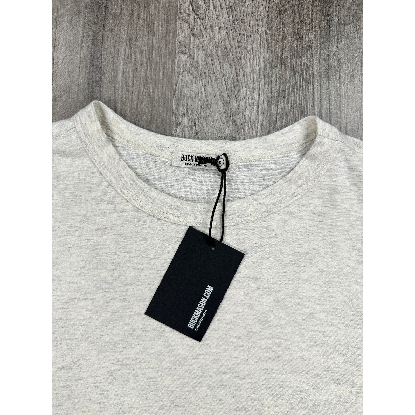 Buck Mason Pima Curved Hem Tee in Heather Oatmeal — Size Small