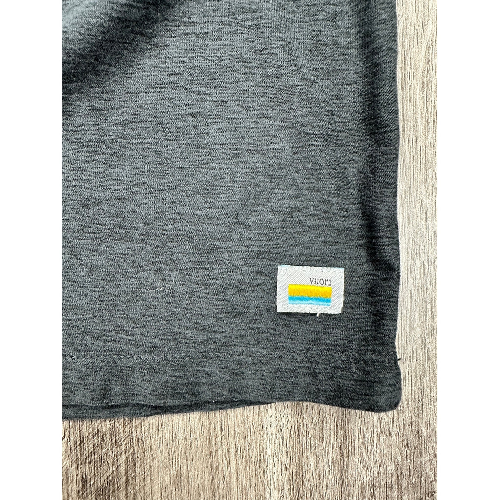 Vuori Strato Tech Polo in Heather Charcoal — Size Medium // Preowned