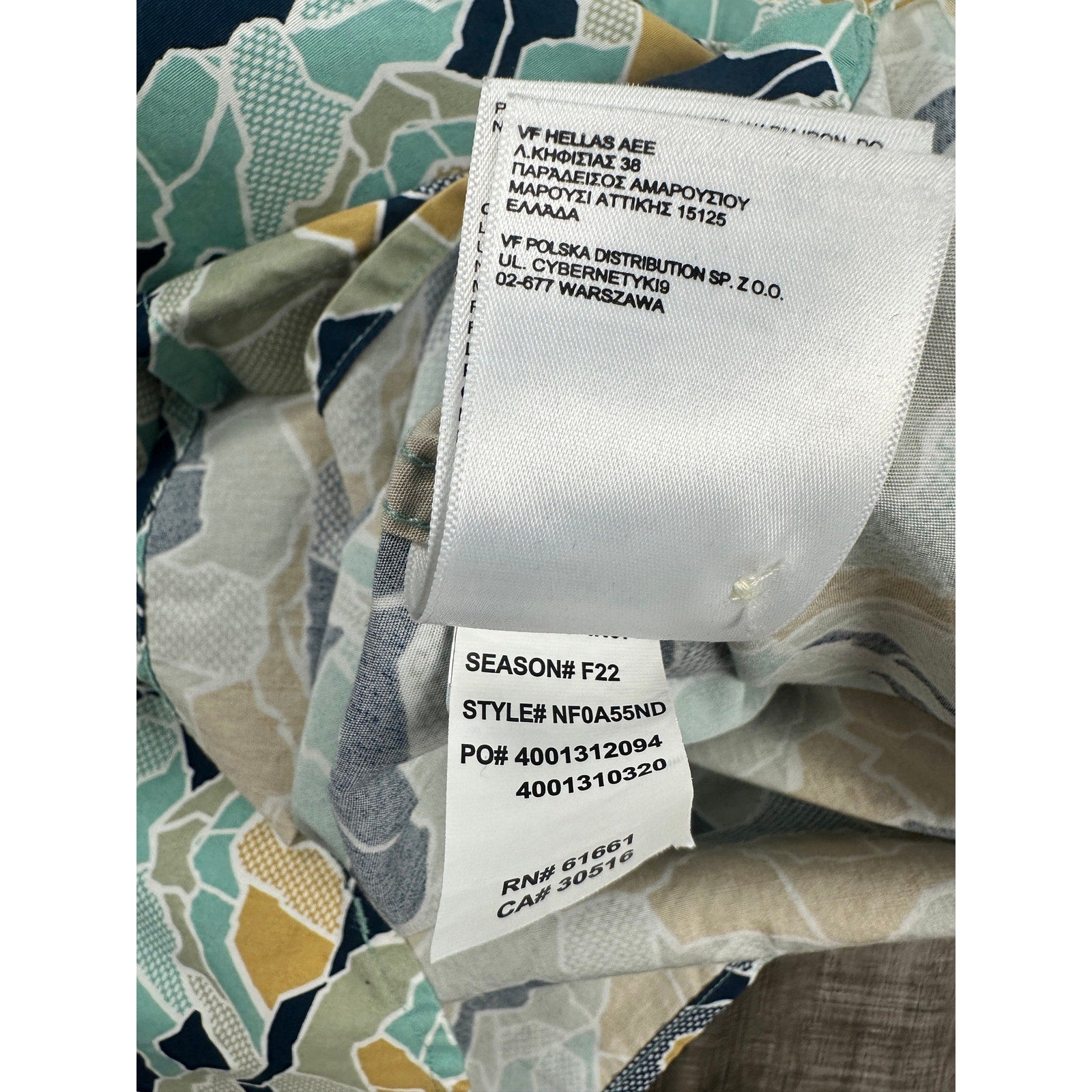 The North Face Baytrail Pattern Short Sleeve Button Down in Light Teal Navy Golden Yellow Light Olive White — Size XL // Preowned