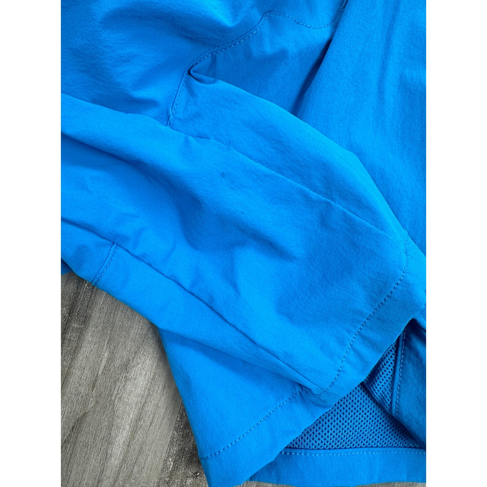 VRST 5-Inch Everyday Performance Athletic Shorts in Blue Tide — Size Medium