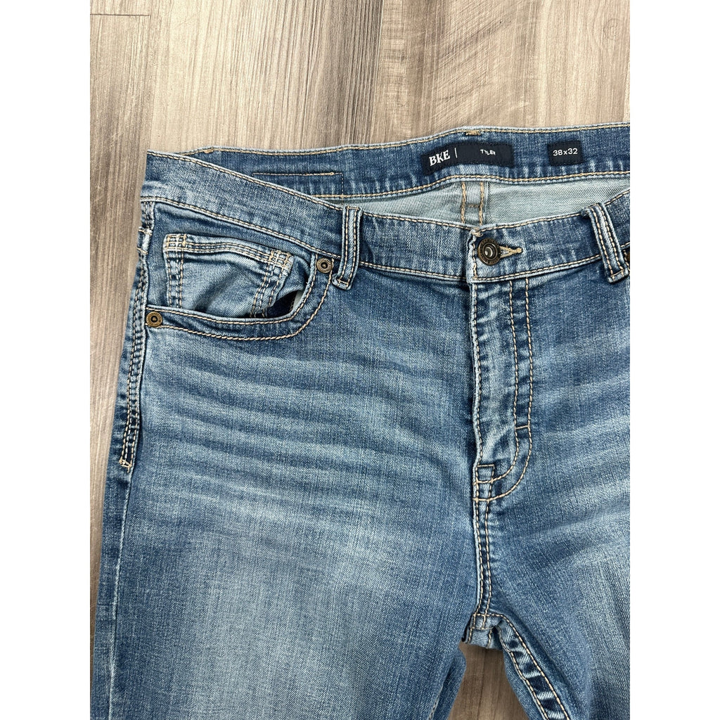 BKE Tyler Relaxed Fit Stretch Jean in Blue — Size 38x32 // Preowned