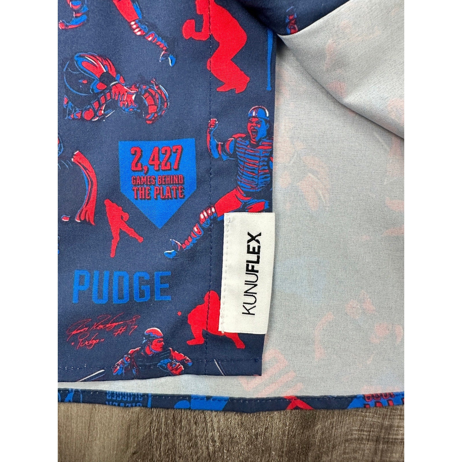 RSVLTS x National Baseball Hall of Fame Texas Rangers Ivan "Pudge" Rodriguez Shirt in Navy, Blue, Red — Size XL // Preowned