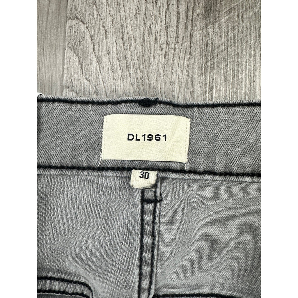 DL1961 Avery Relaxed Straight Jeans — Size 42x30