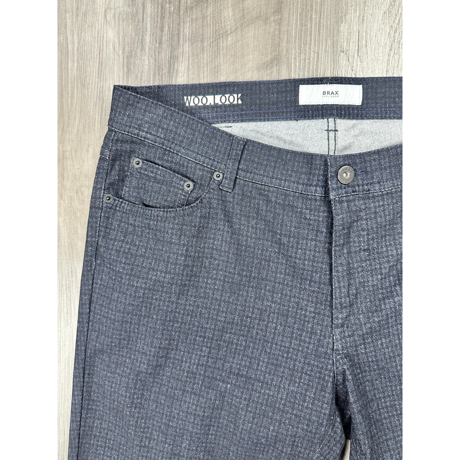Brax Cooper Fancy Checkered Print Pants in Black and Navy — Size 38x34 // Preowned