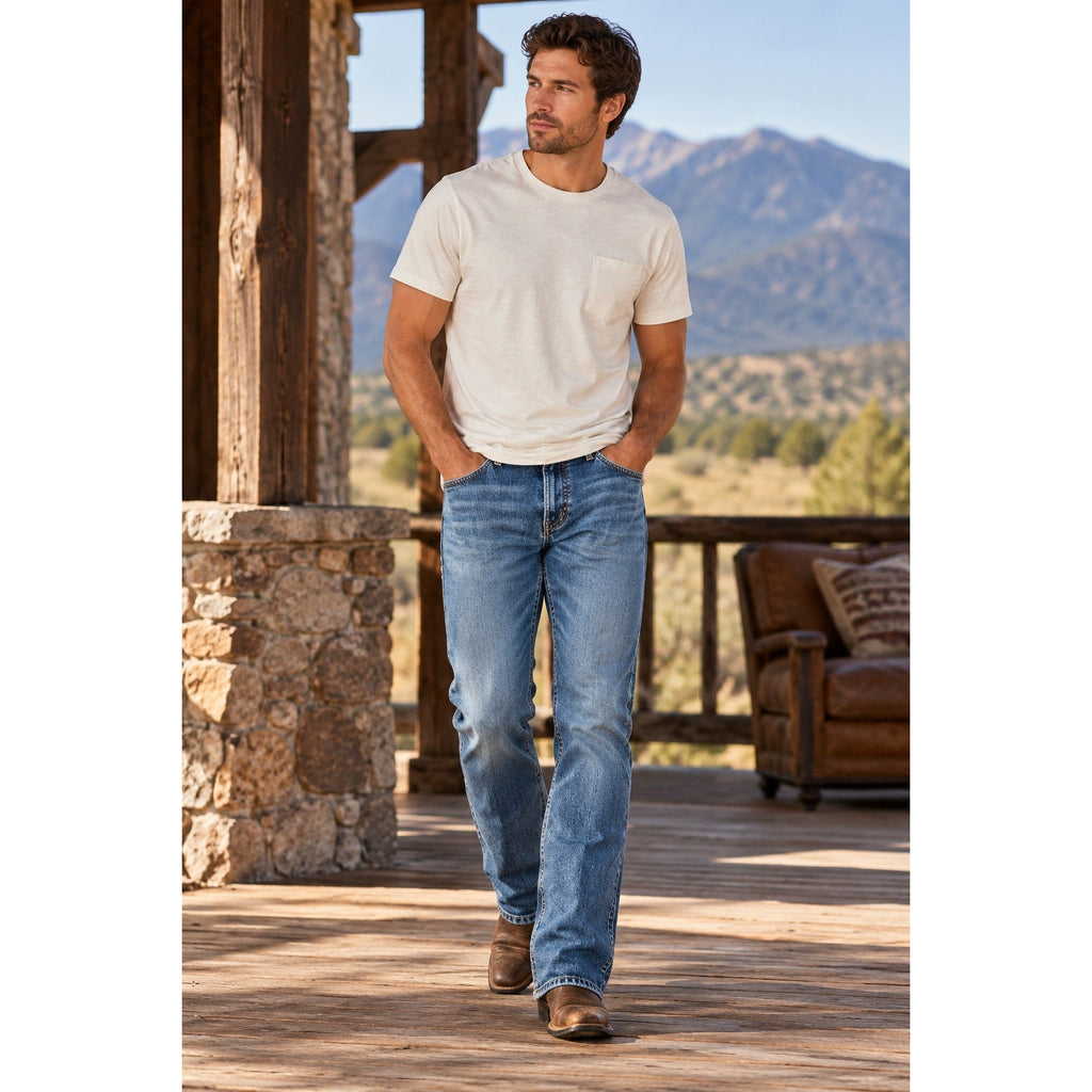 Wrangler RETRO Slim Bootcut Gunter Jeans — Size 38x32 // Preowned