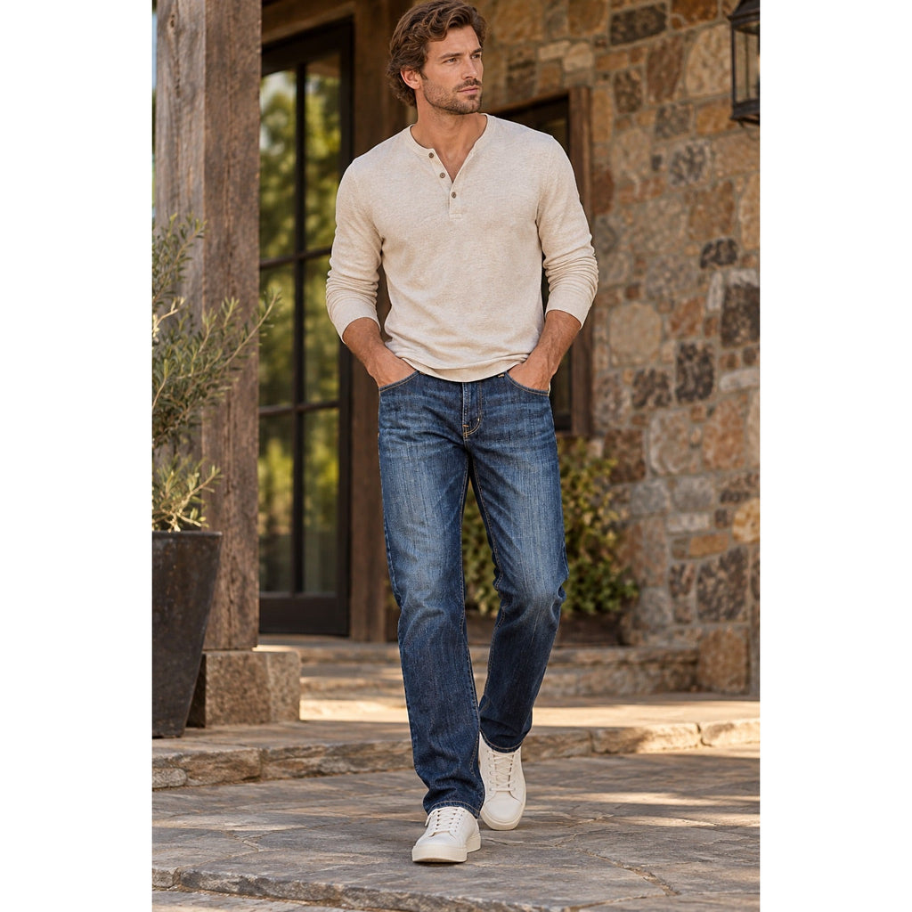 AG Adriano Goldschmied The Protégé Straight Leg Hunts Wash Jeans — Size 36x36 // Preowned