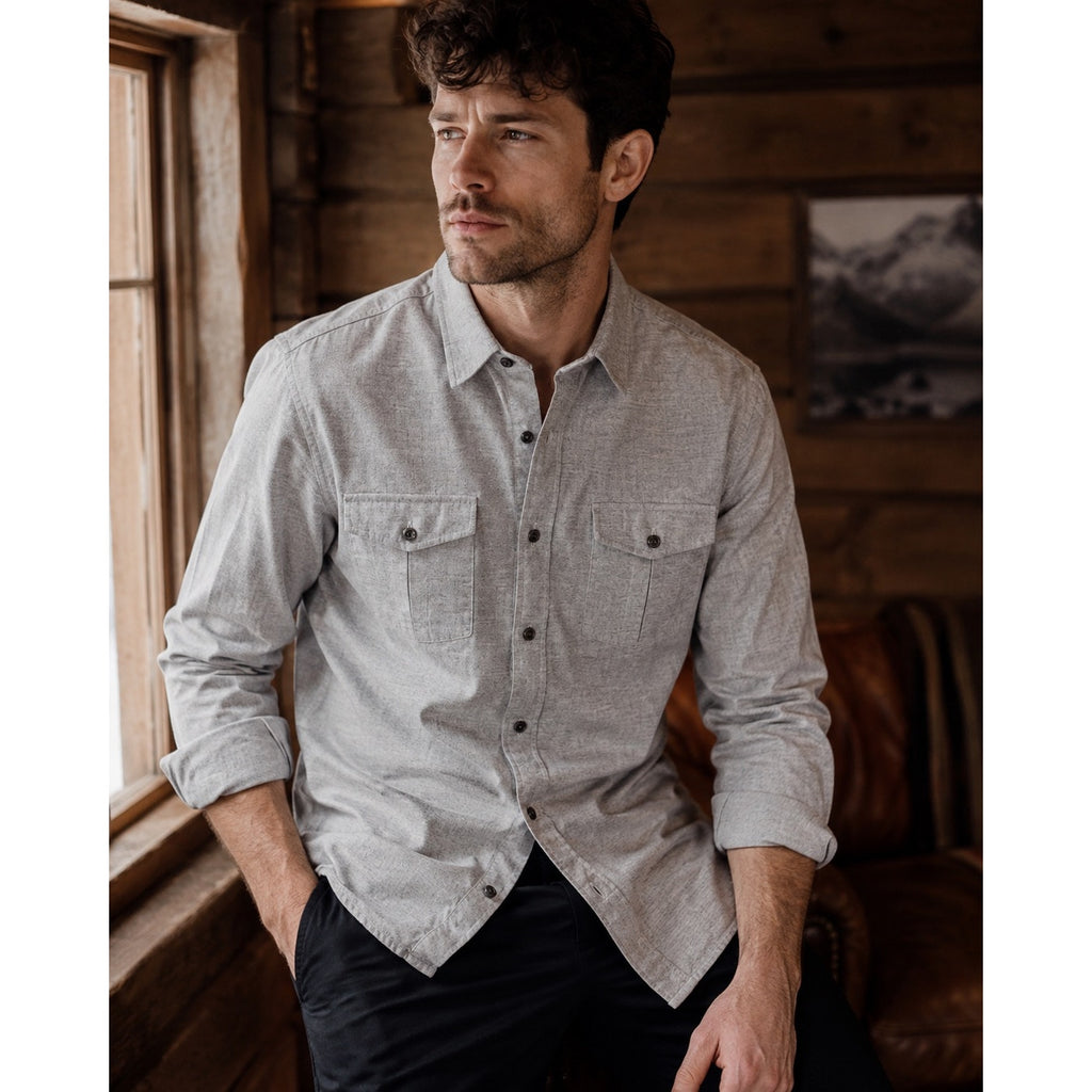 Teddy Stratford Two Pocket Organic Long Sleeve Shirt in Gray — Size 1 (US Small) // Preowned