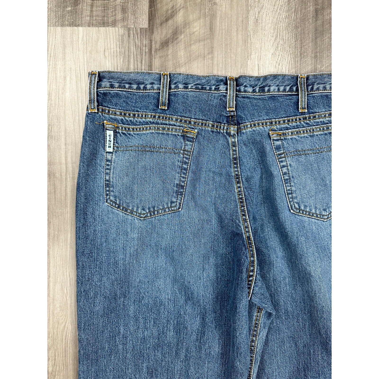 Cinch White Label Relaxed Straight Leg Jean in Medium Stone Wash — Size 38x36 // Preowned