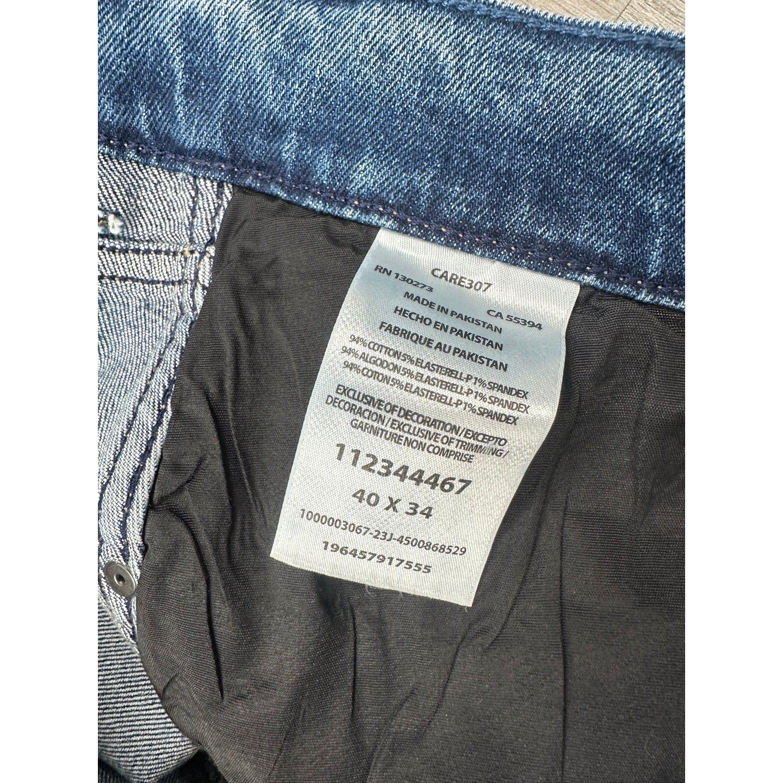 Wrangler Retro Slim Boot Cut Jeans in Blaze Blue — Size 40x34 // Preowned