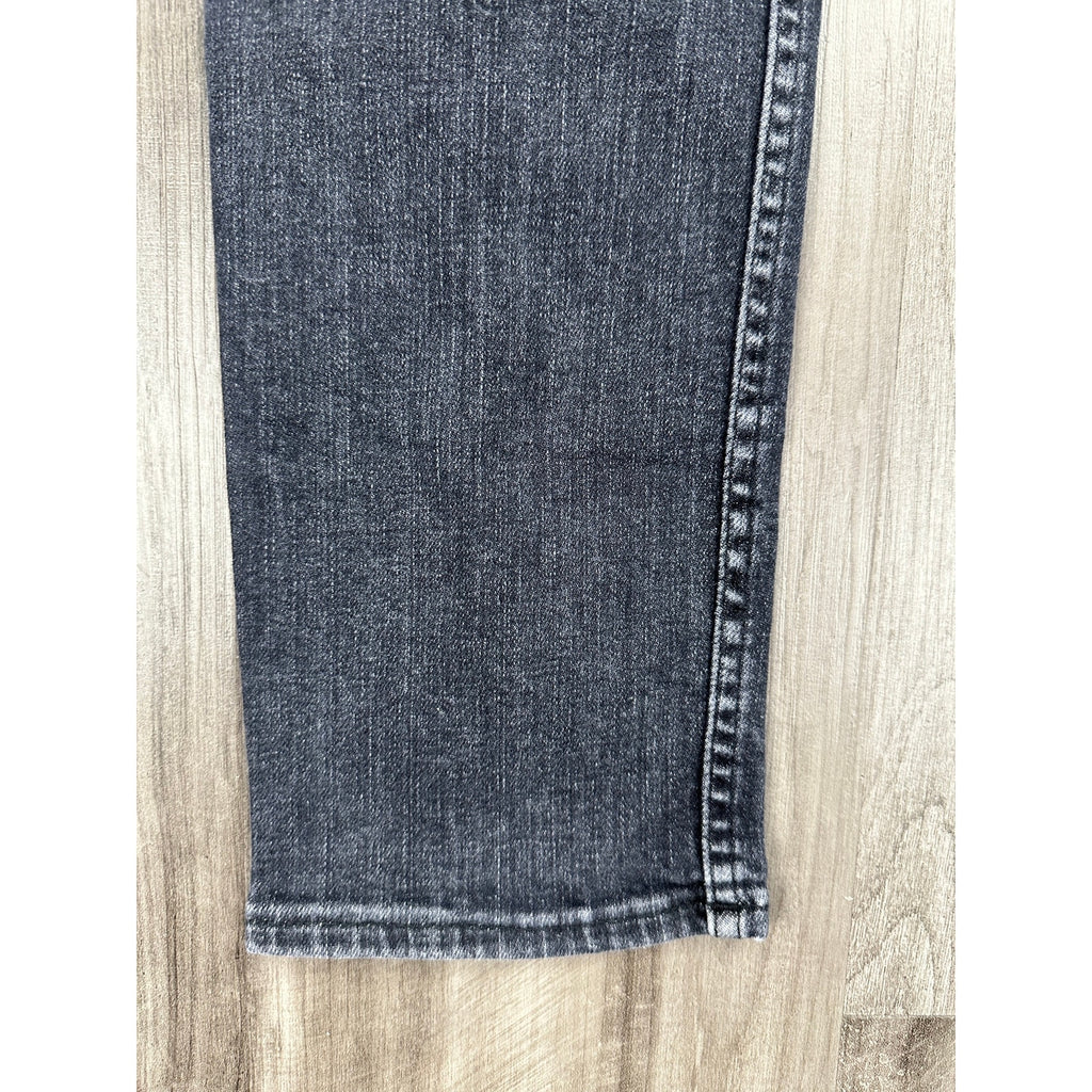 7 For All Mankind Skinny Stretch Jeans in Washed Black — Size 29 // Preowned