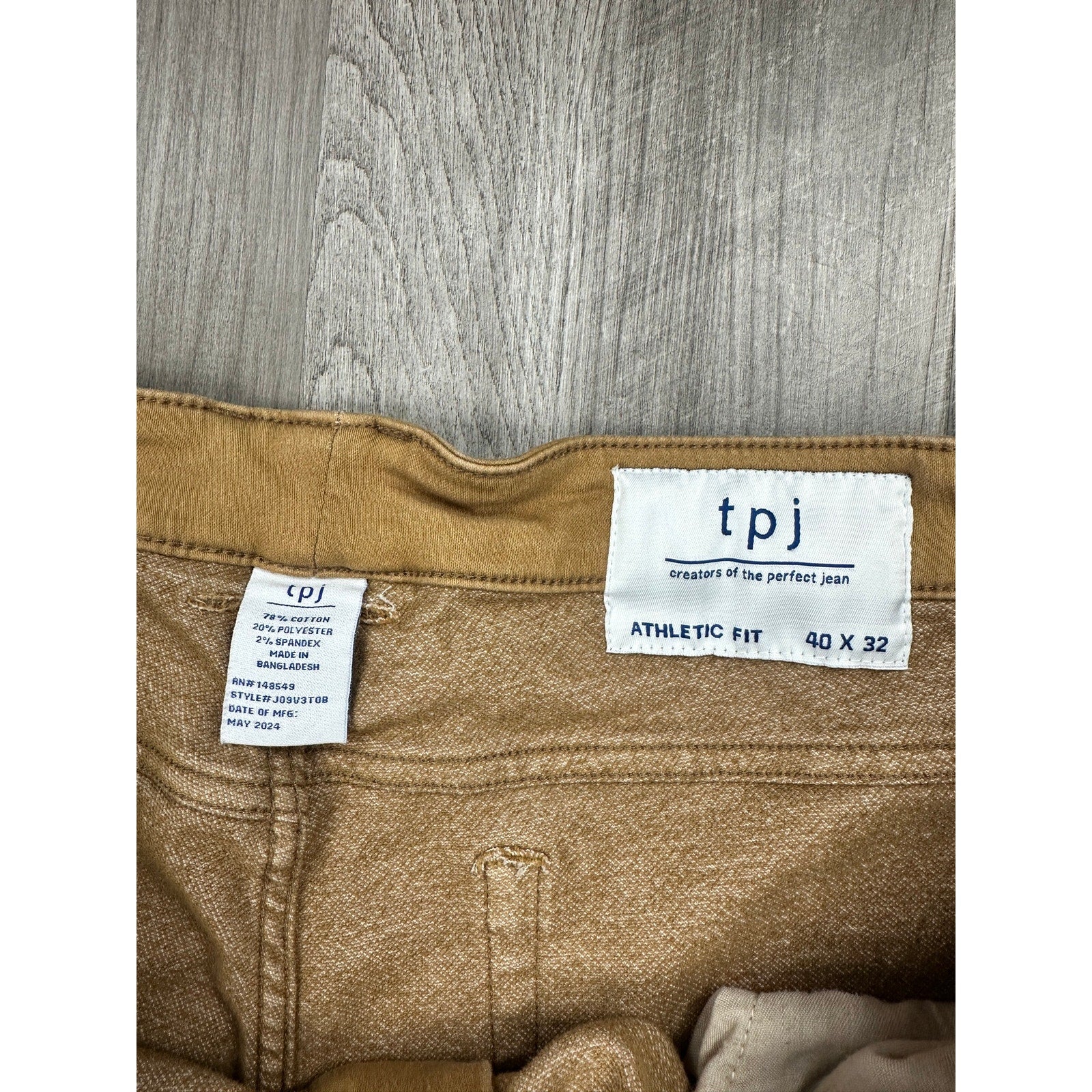 TPJ The Perfect Jean The Denkhaki Athletic Fit Jeans in Dark Khaki — Size 40x30 // Preowned