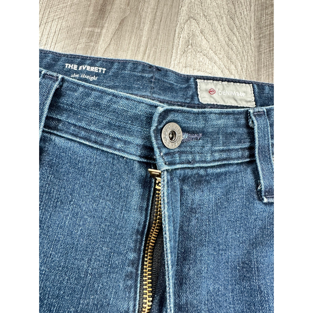 AG Adriano Goldschmied Everett Slim Straight Denim 360 Jean in Blue — Size 32x34 // Preowned