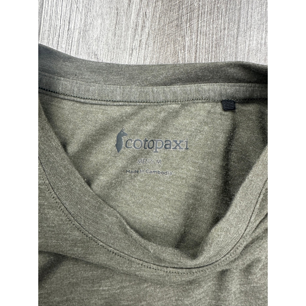 Cotopaxi Paseo Travel Pocket Tee in Olive Green — Size Medium // Preowned