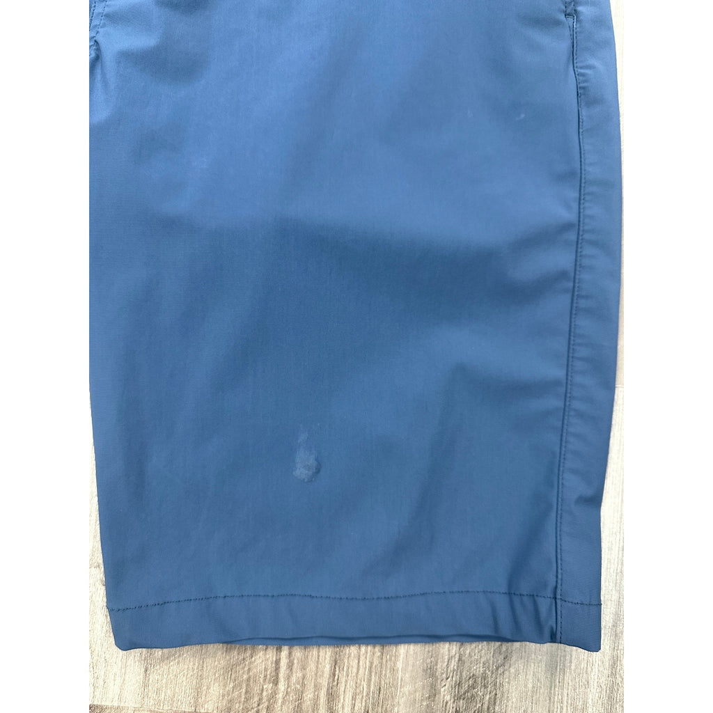Greyson Montauk Performance Golf Chino Shorts in Slate Navy — Size 34 // Preowned