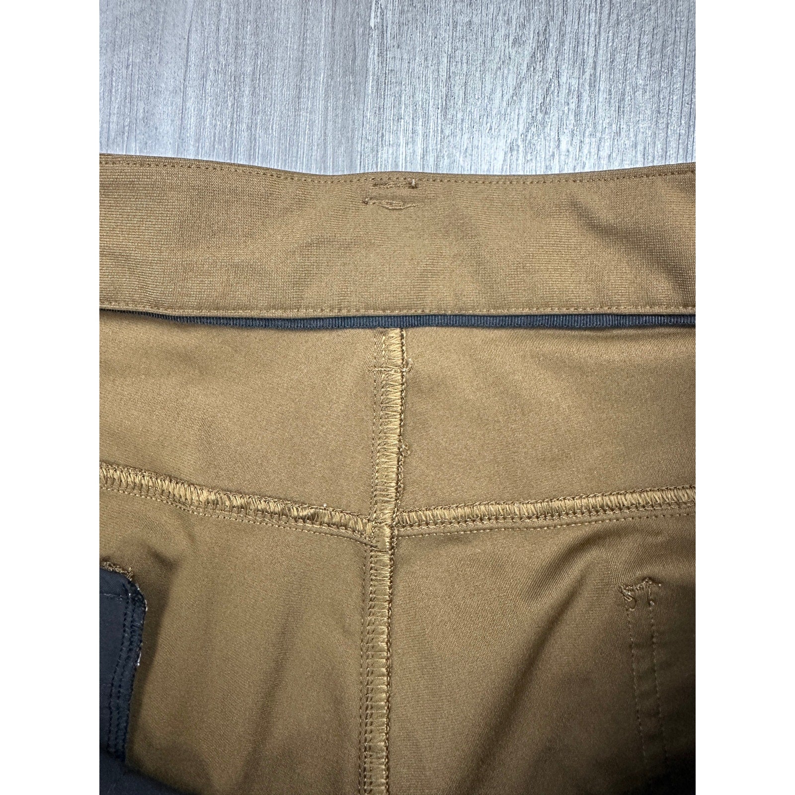 Lululemon ABC Classic Fit Warpstreme 5 Pocket Pants in Brown — Size 36 // Preowned