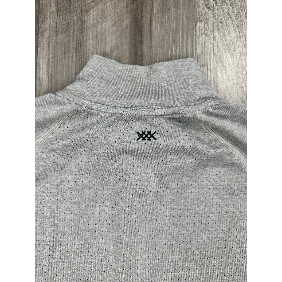 Rhone Versatility Perforated Yoke Quarter Zip Performance Pullover — Size Medium // Preowned