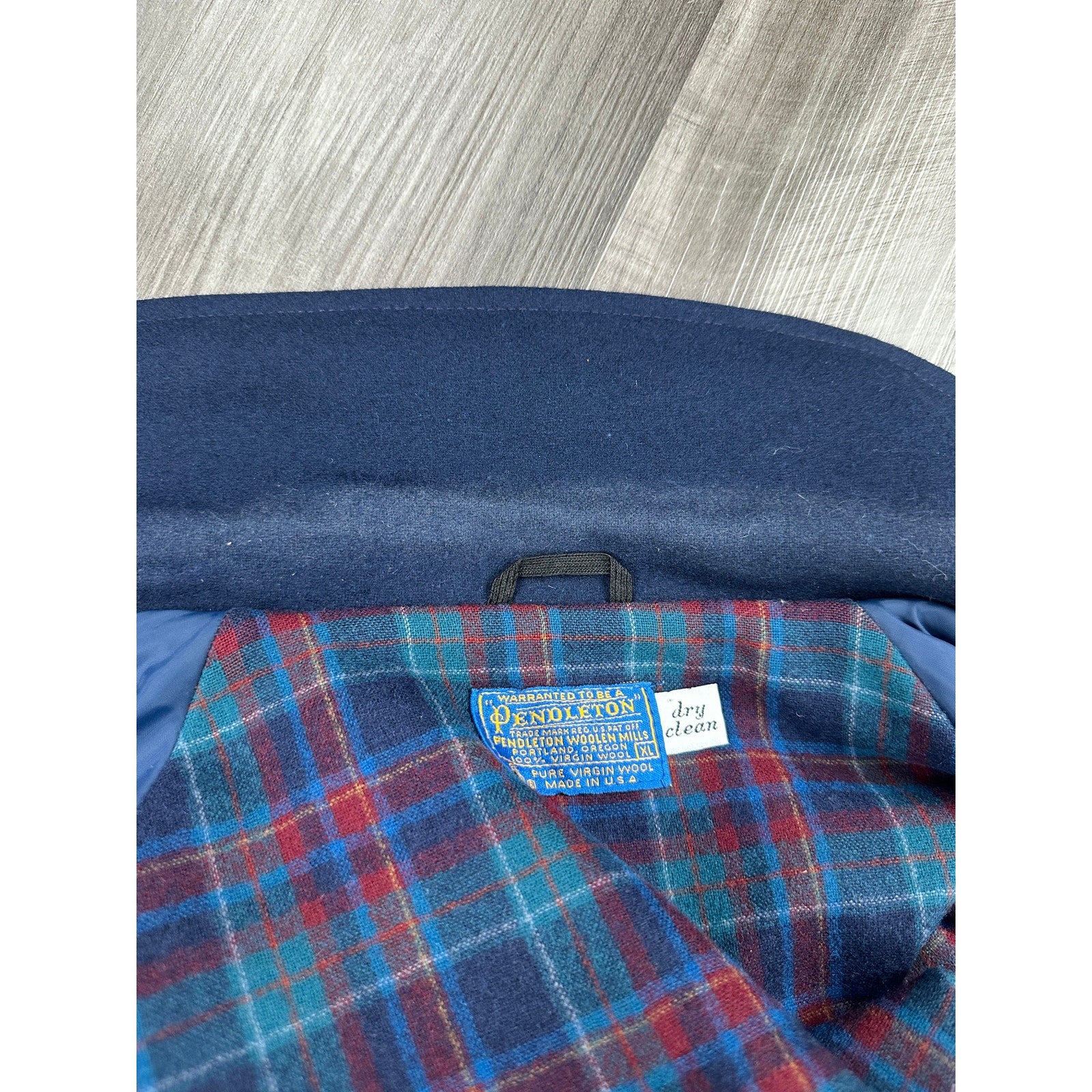 Pendleton Made in USA Virgin Wool Vintage Jacket in Navy — Size XL // Preowned
