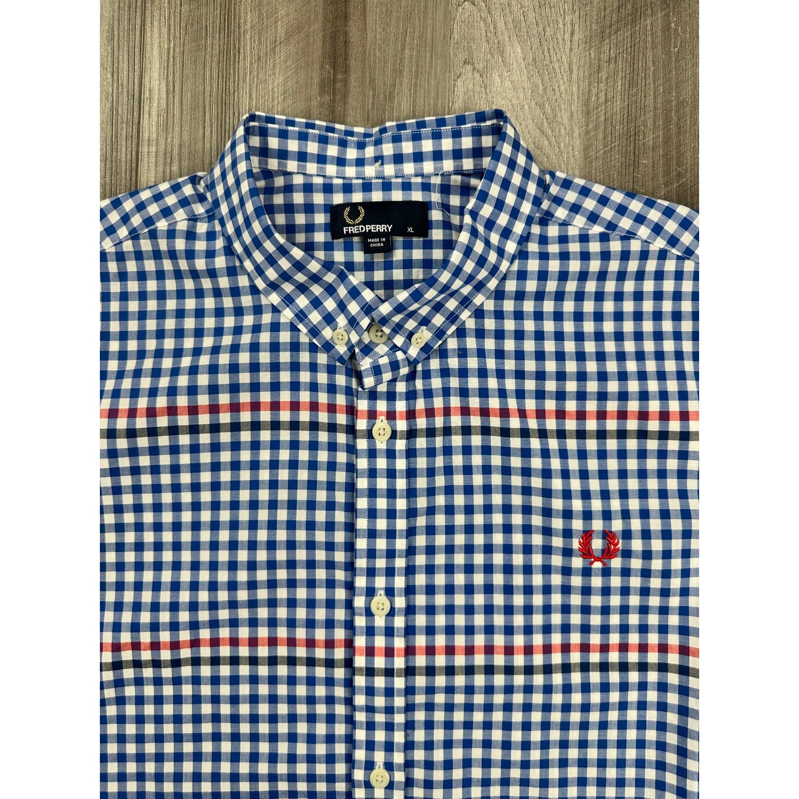 Fred Perry Gingham Short Sleeve Button Down in Blue Red White — Size XL // Preowned
