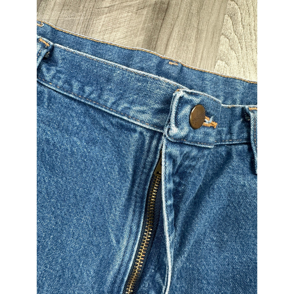 Wrangler Made in USA Cowboy Cut Slim Fit Prewashed Jeans in Blue — Size 39x36 // Preowned