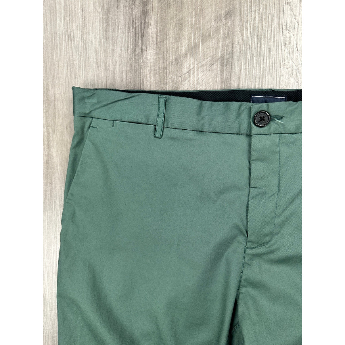 7 Diamonds Parker Performance Straight Stretch Chino Pants — Size 36 // Preowned