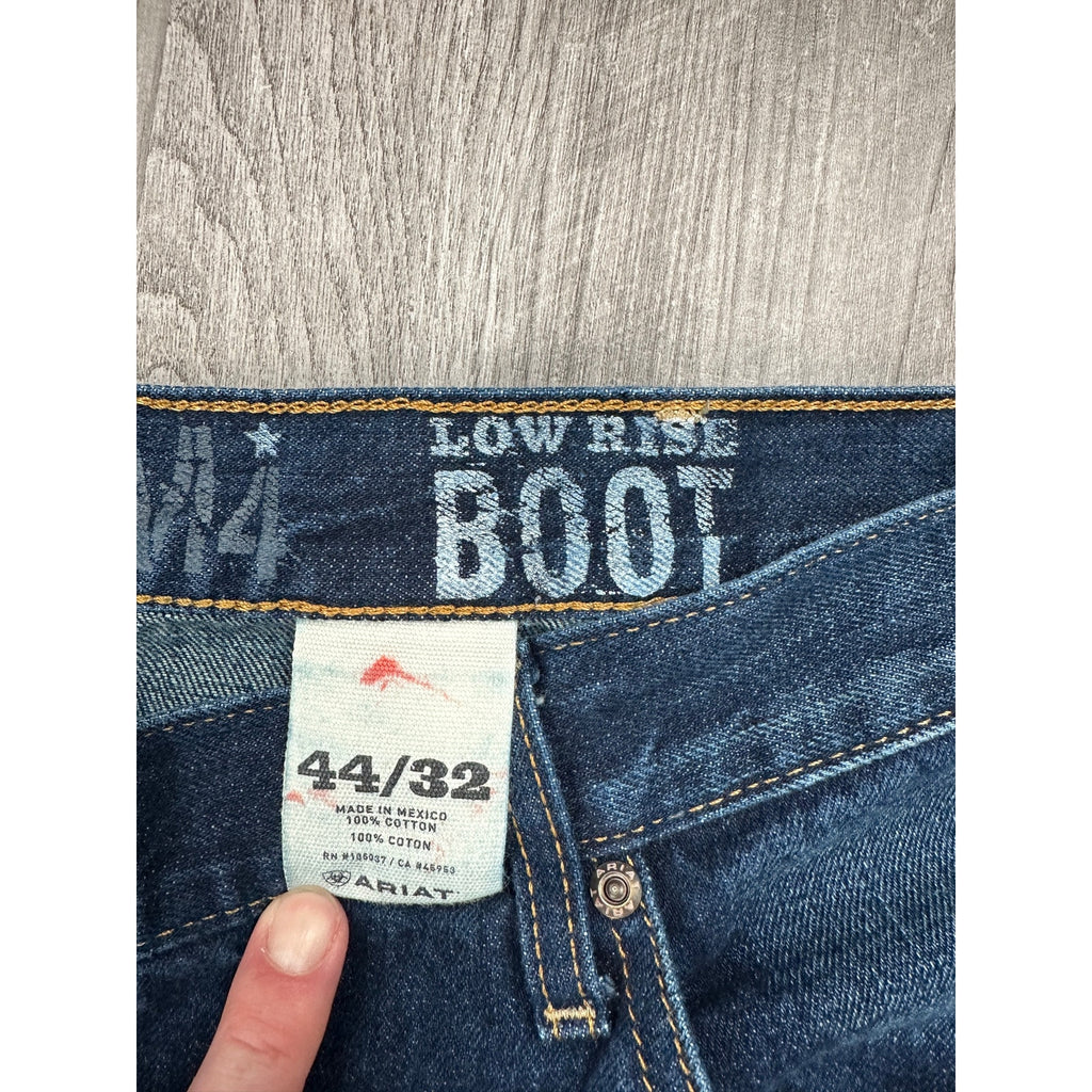 Ariat M4 Legacy Low Rise Boot Cut Roadhouse Jeans — Size 44x32 // Preowned