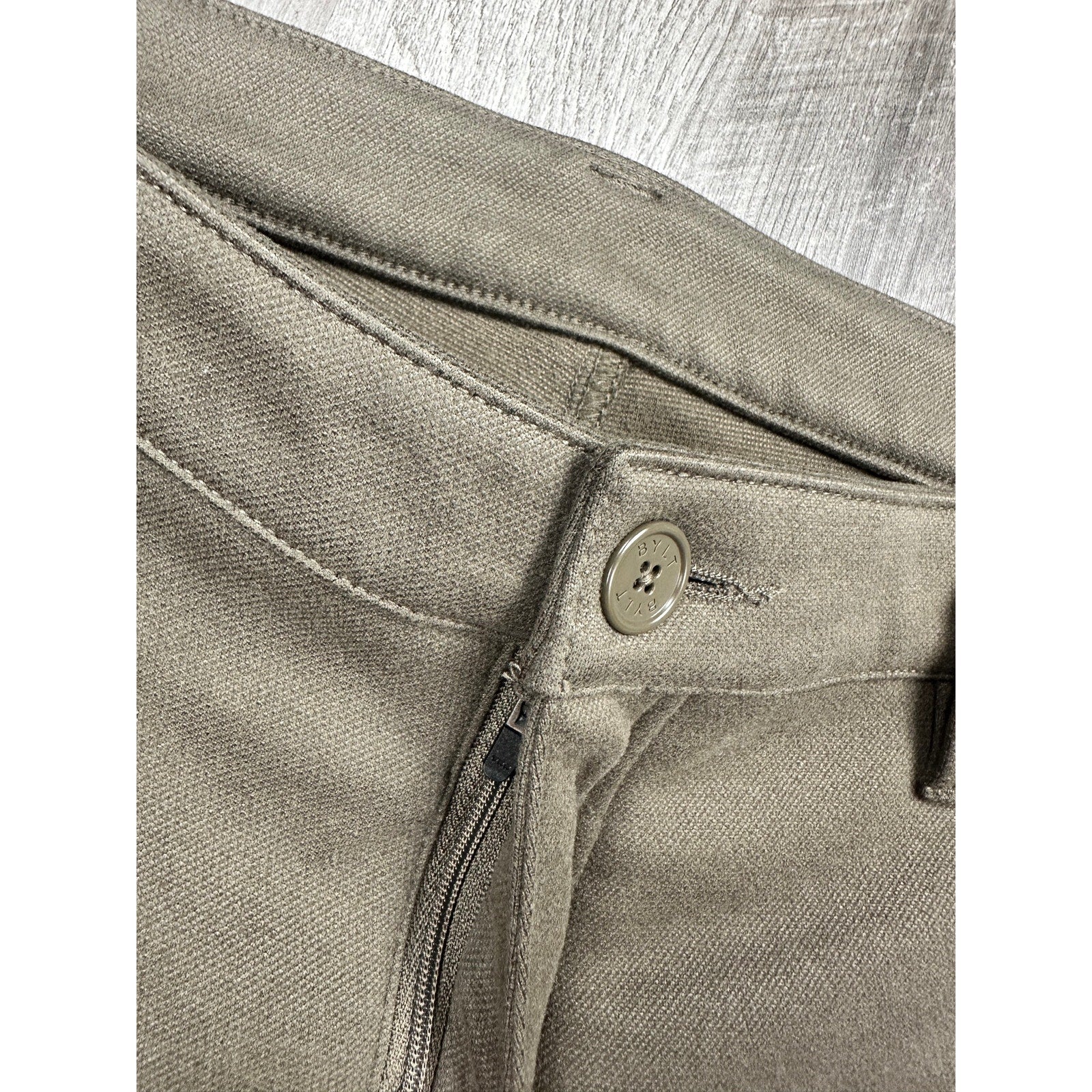 BYLT Coastal Straight Stretch Performance Trouser Pants in Dark Taupe — Size 32 // Preowned
