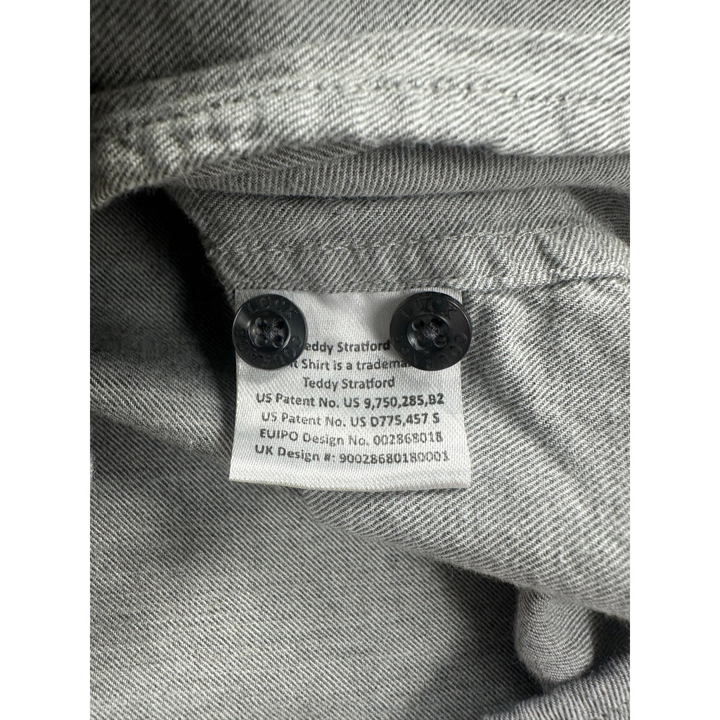Teddy Stratford Two Pocket Organic Long Sleeve Shirt in Gray — Size 1 (US Small) // Preowned