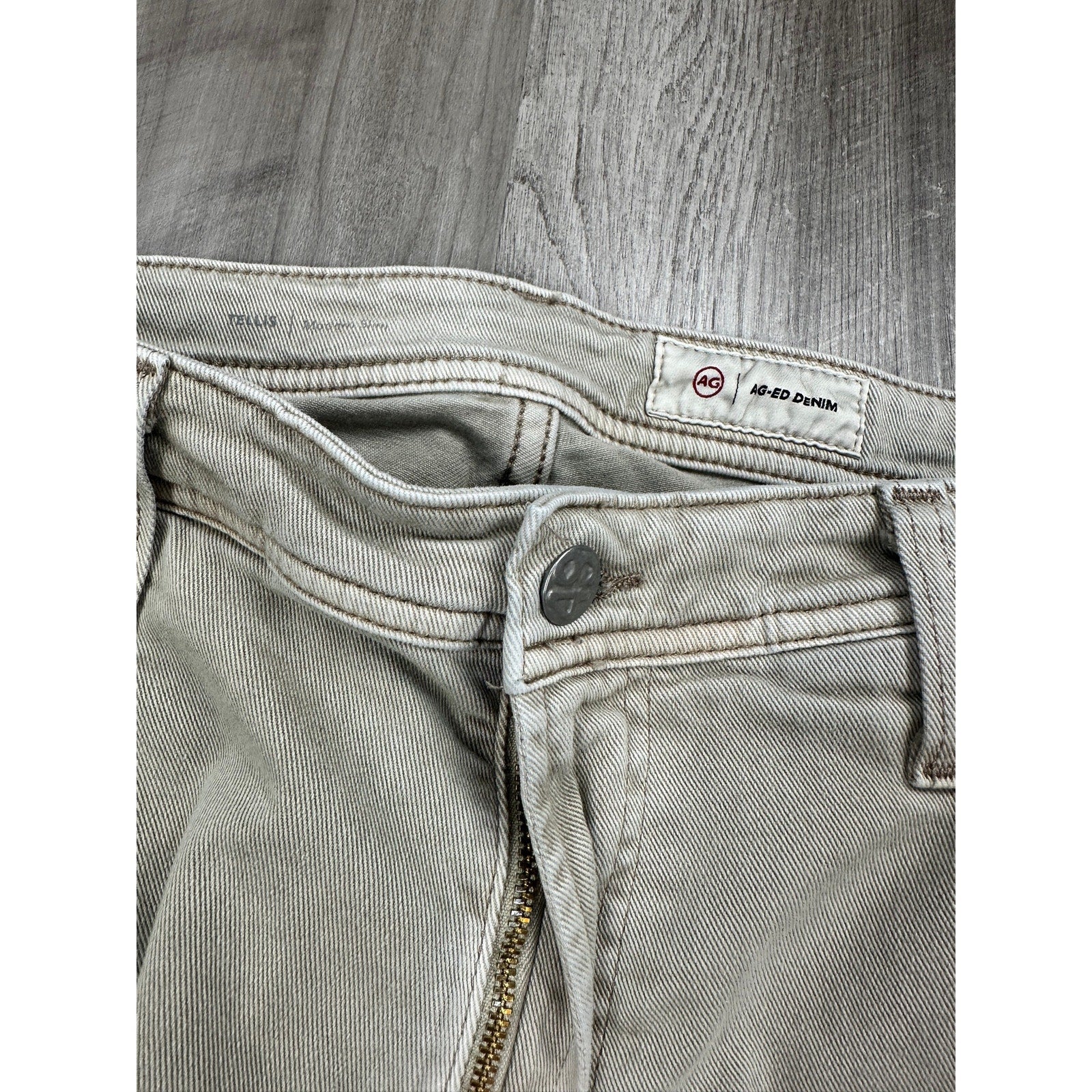 AG Adriano Goldschmied AG-ED Denim Tellis Modern Slim Jeans in Beige Khaki — Size 36x32 // Preowned