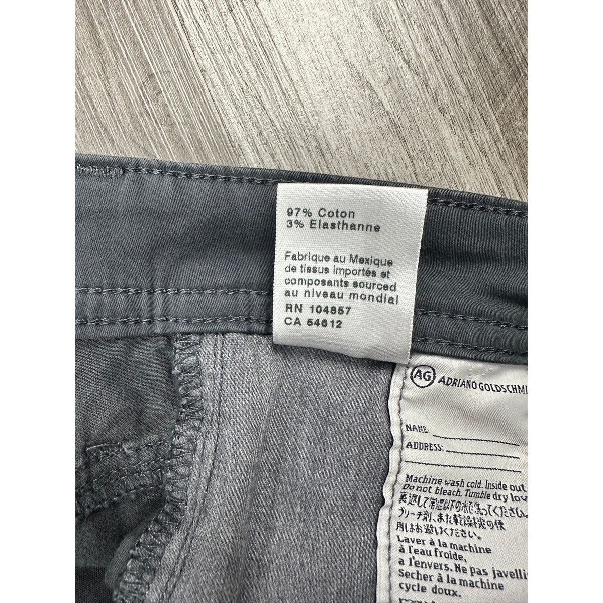 AG Adriano Goldschmied The Graduate Tailored Leg Sueded Brushed Sateen Chino Jeans — Size 30 // Preowned