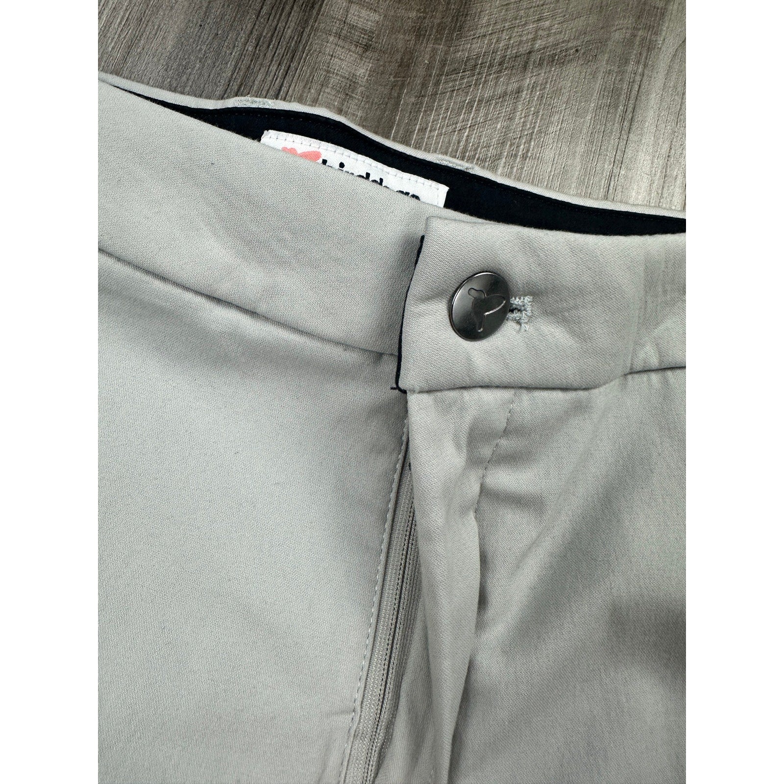 Birddogs Stretch Performance Khakis in Gray Khaki — Size 34x34 // Preowned