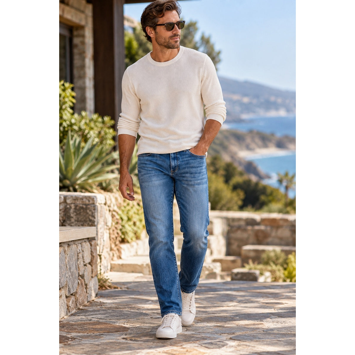 Joe's Jeans The Brixton Kinetic Straight & Narrow Huxley Jeans — Size 34 // Preowned
