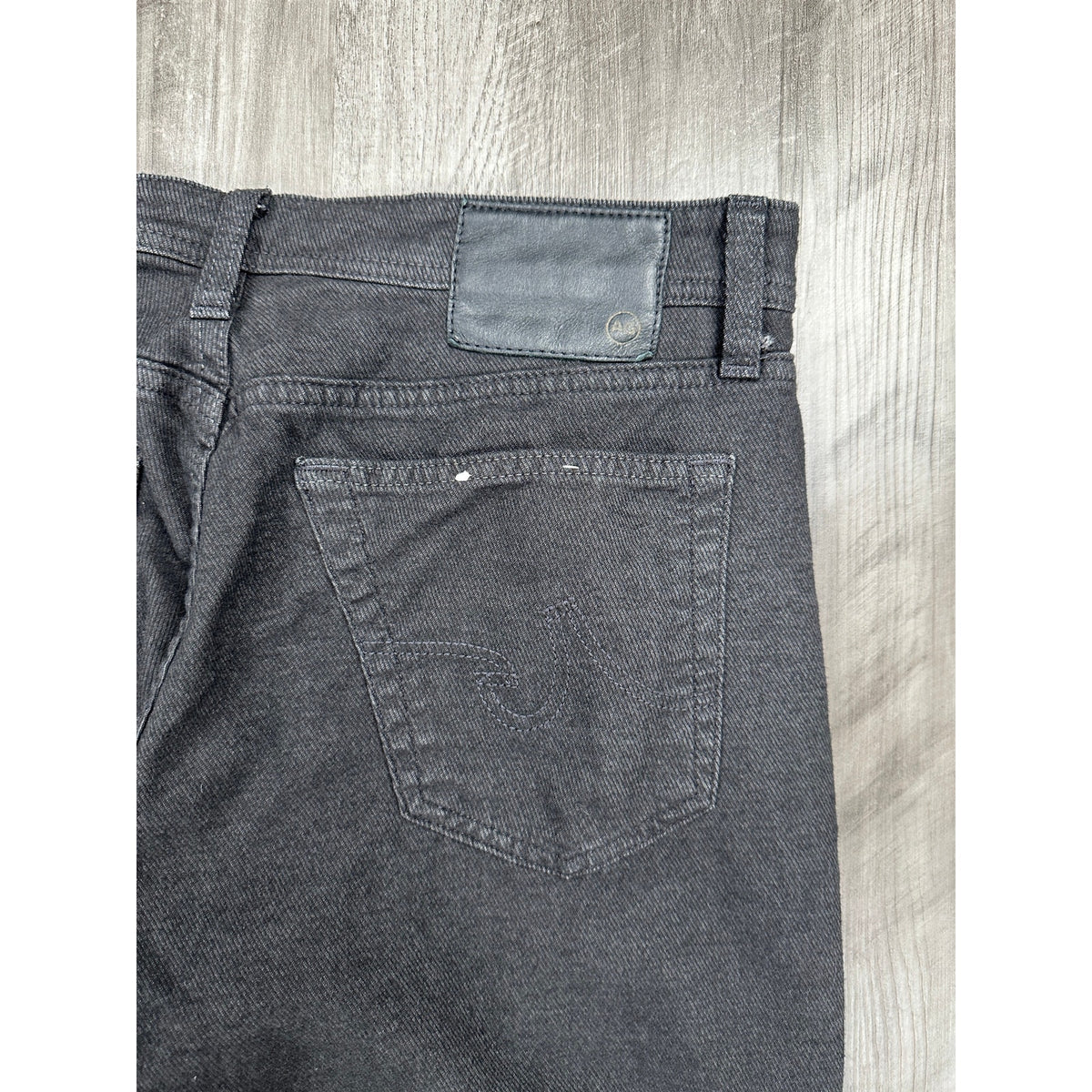 AG Adriano Goldschmied The Everett Slim Straight Cloud Soft Chino Jeans — Size 30x34 // Preowned