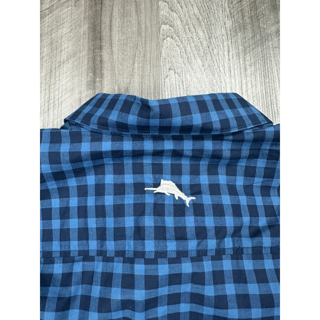Tommy Bahama Dallas Cowboys Pacific Check Long Sleeve Button Down — Size Medium // Preowned